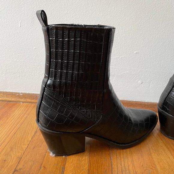 Black Croc Skin Boots - Picture 6 of 7